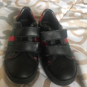 Boys Gucci sneakers